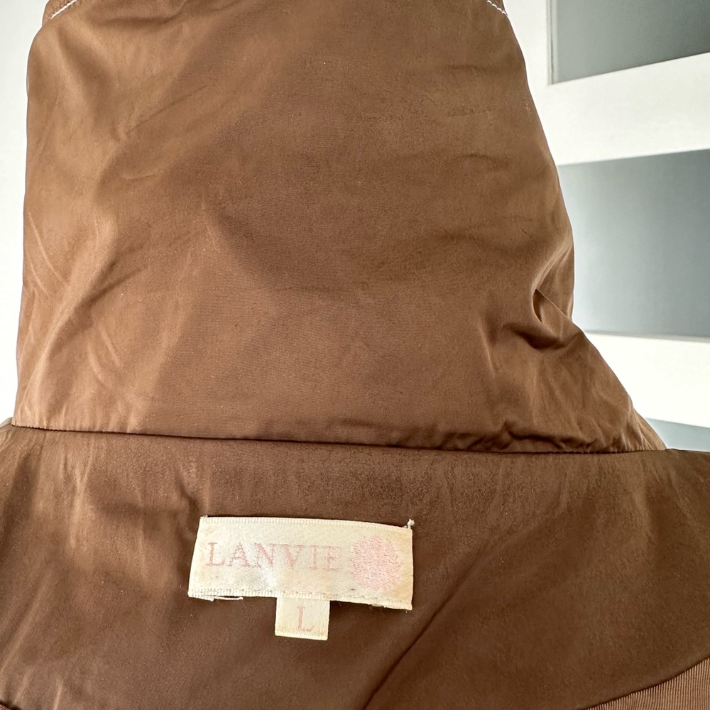Unique Jacket - Picture 9 of 10